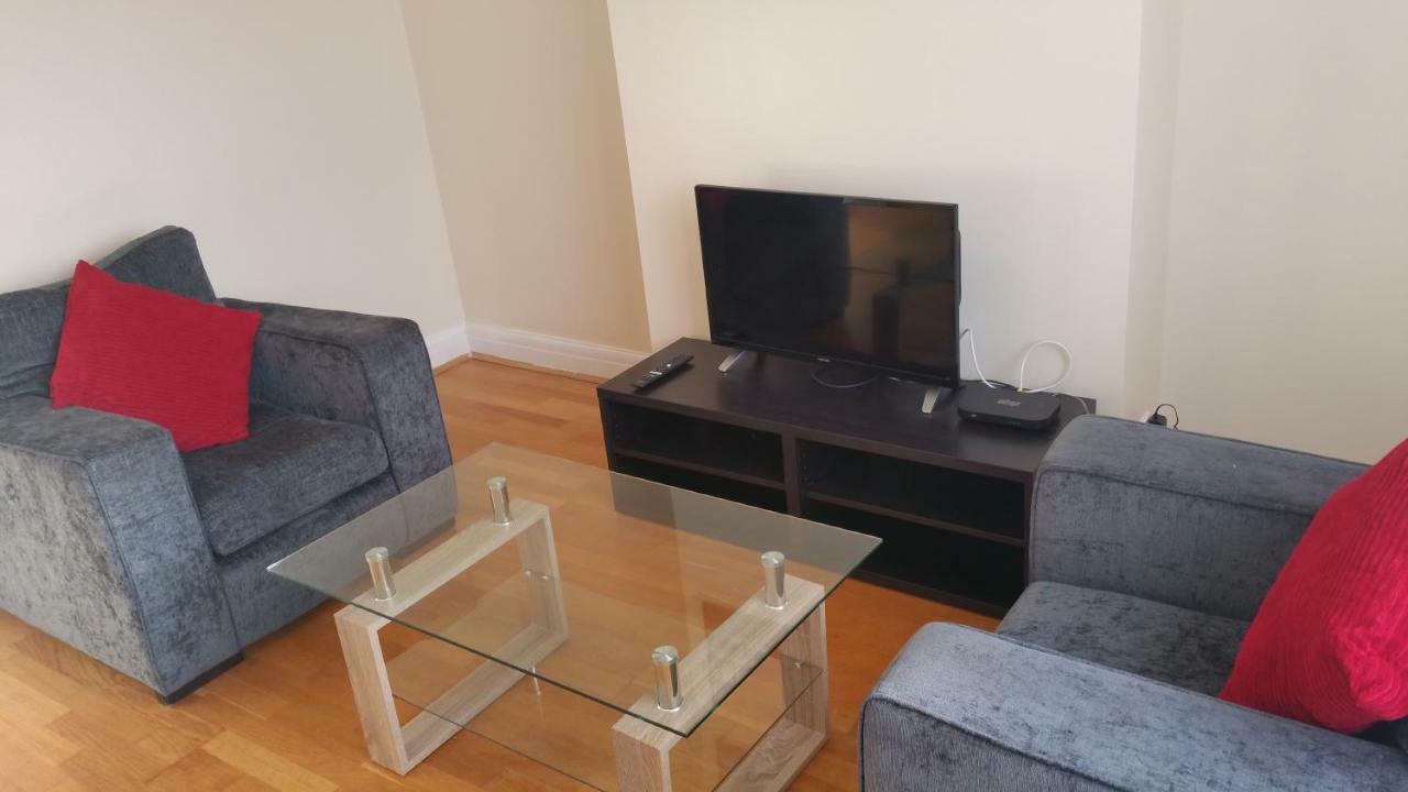 Elegant And Spacious 2 Bedroom Barnet Exterior foto